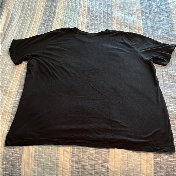 Schitt’s Creek David Rose Black Cotton T-Shirt Like New - Picture 4 of 4